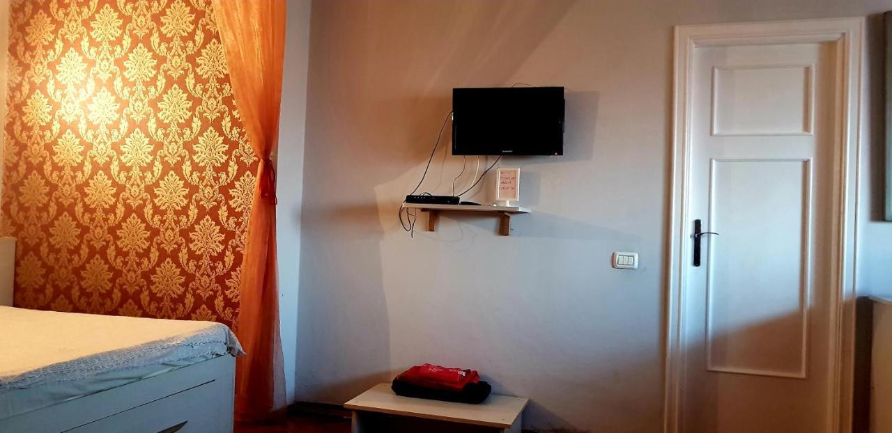 Hospitality Centrum - Nicolae Iorga Bukarest Rum bild